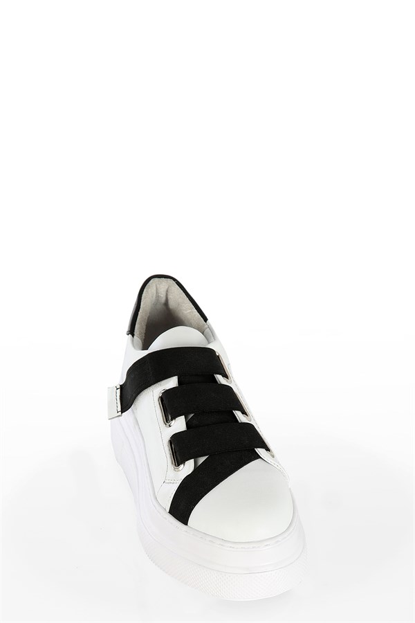 CAPELLA Beyaz Deri Siyah Lastik Detaylı Sneakers
