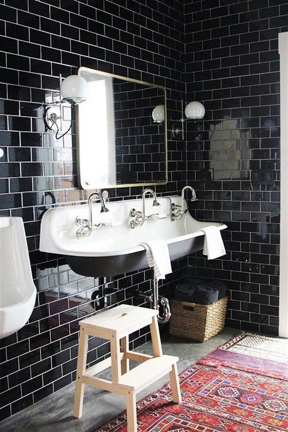 Bien 10x20 Flat Parlak Siyah Duvar Seramiği