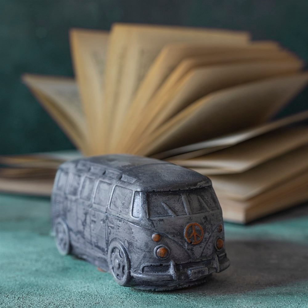 J.Van - Beton Karavan