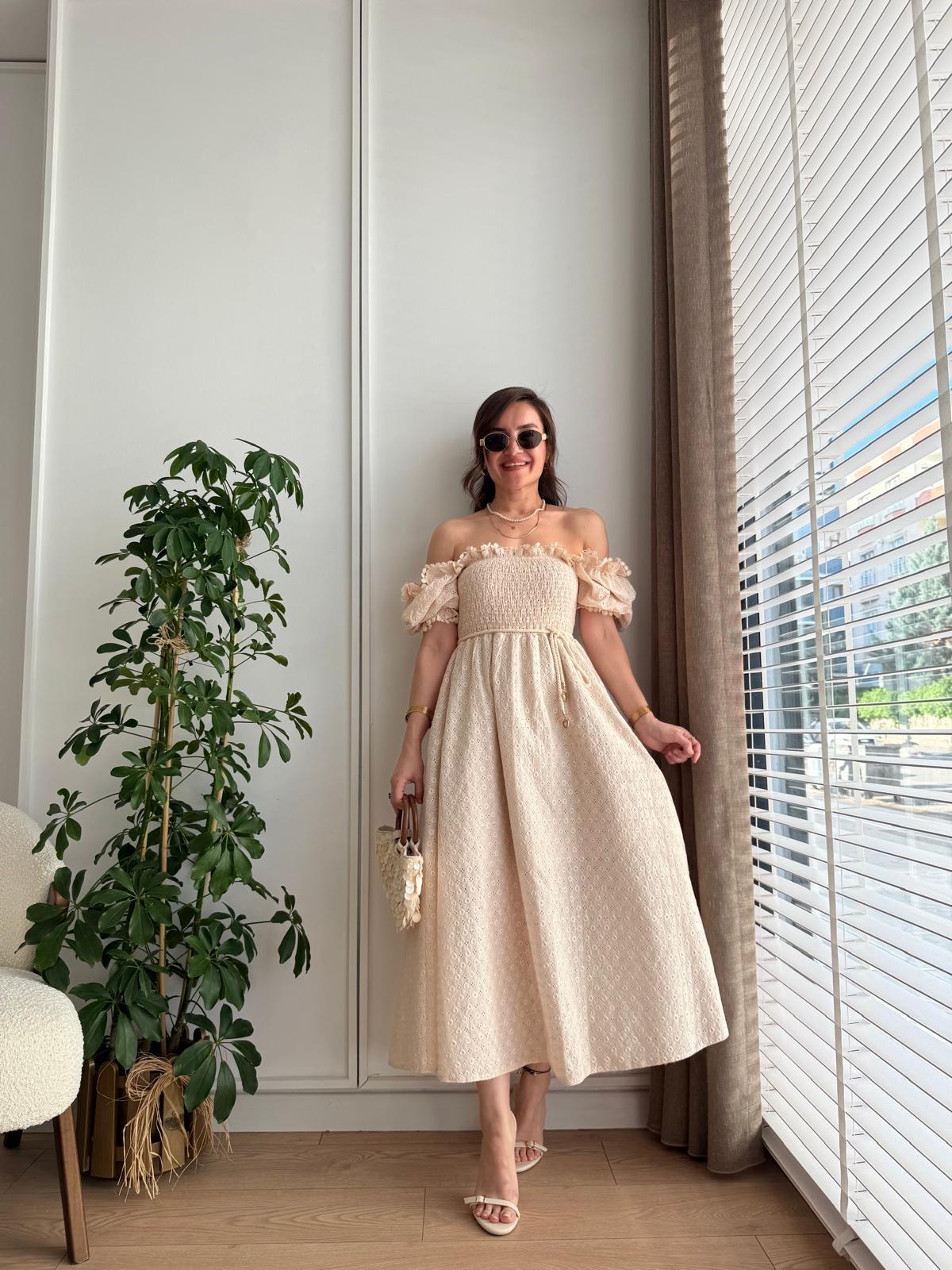 Bej Gipeli Brode Elbise 8866