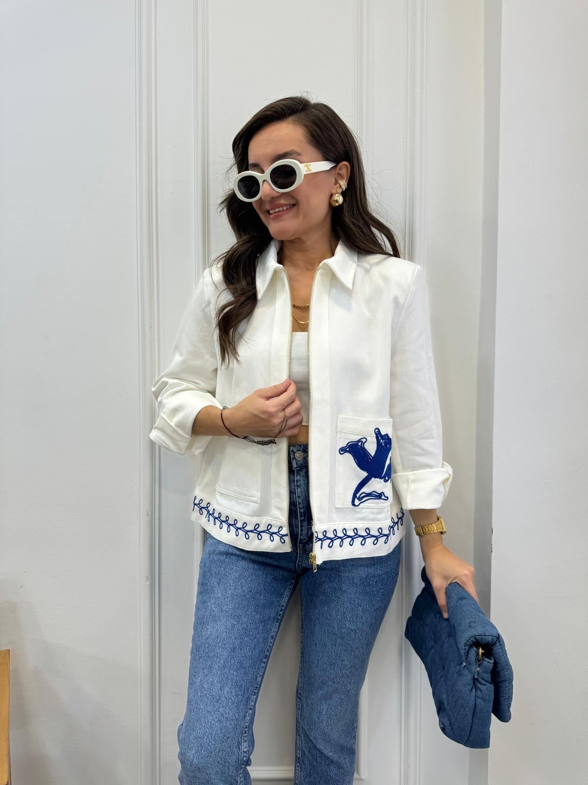 Beyaz Nakış Detaylı Cepli Gabardin Ceket 35221