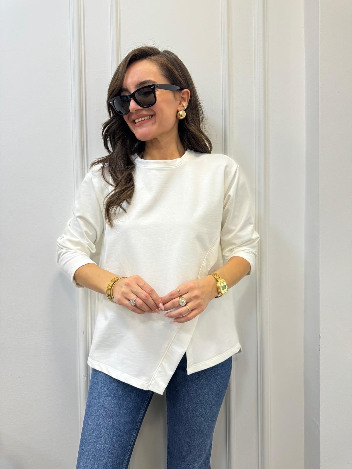 Beyaz Ön Detaylı Sweatshırt 29076