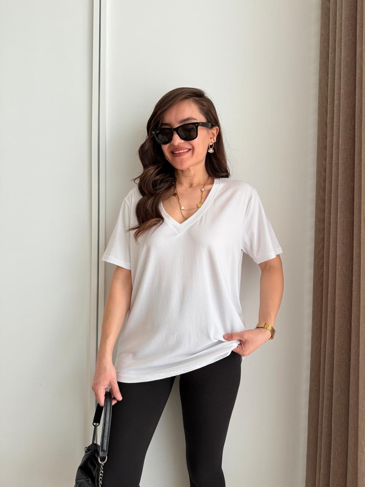 Beyaz V Yaka Basic Tshirt 29718