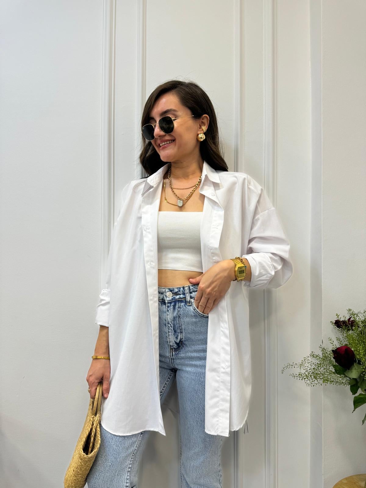 Beyaz Yan Bağlamalı Oversize Gömlek 197