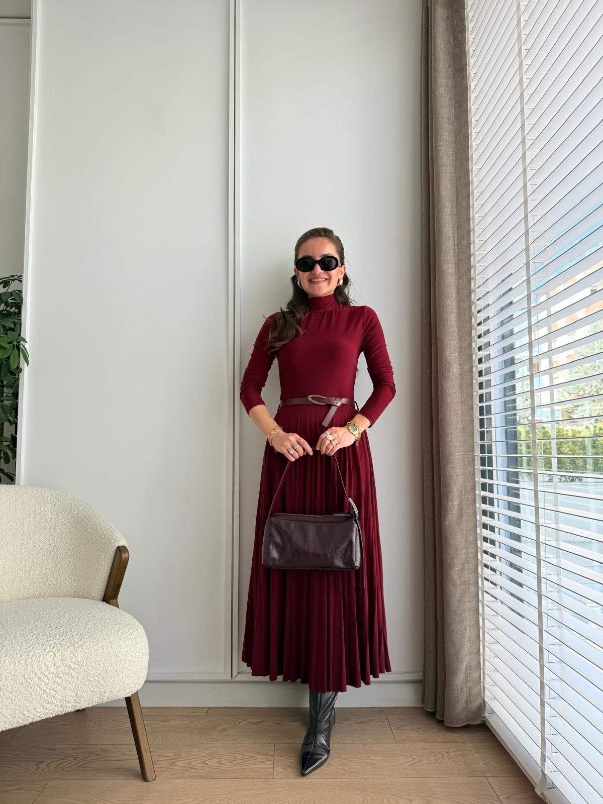 Bordo Dik Yaka Kemerli Kloş Elbise 112061