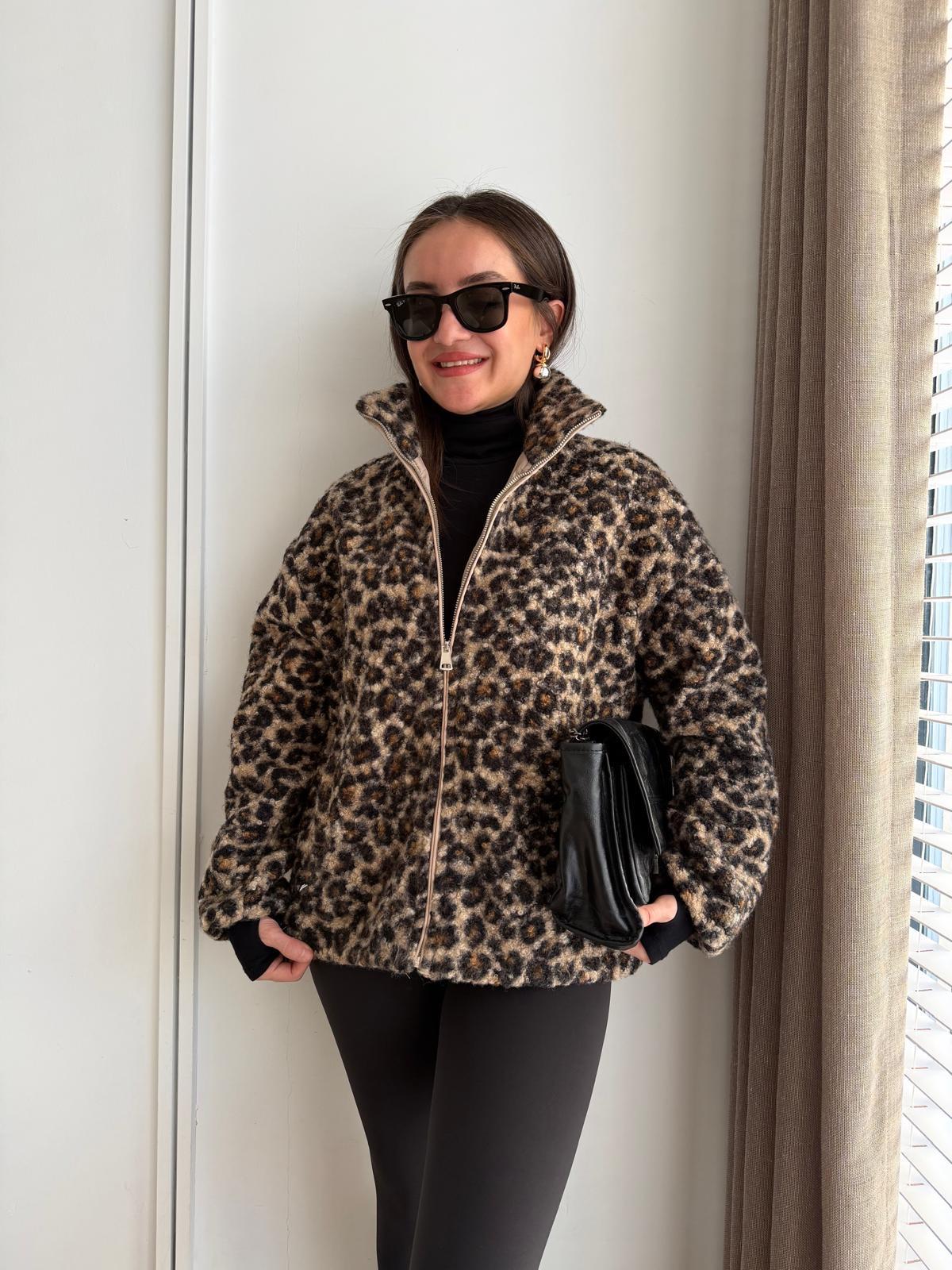 Camel Leopar Desenli Astarlı Peluş Mont 17303