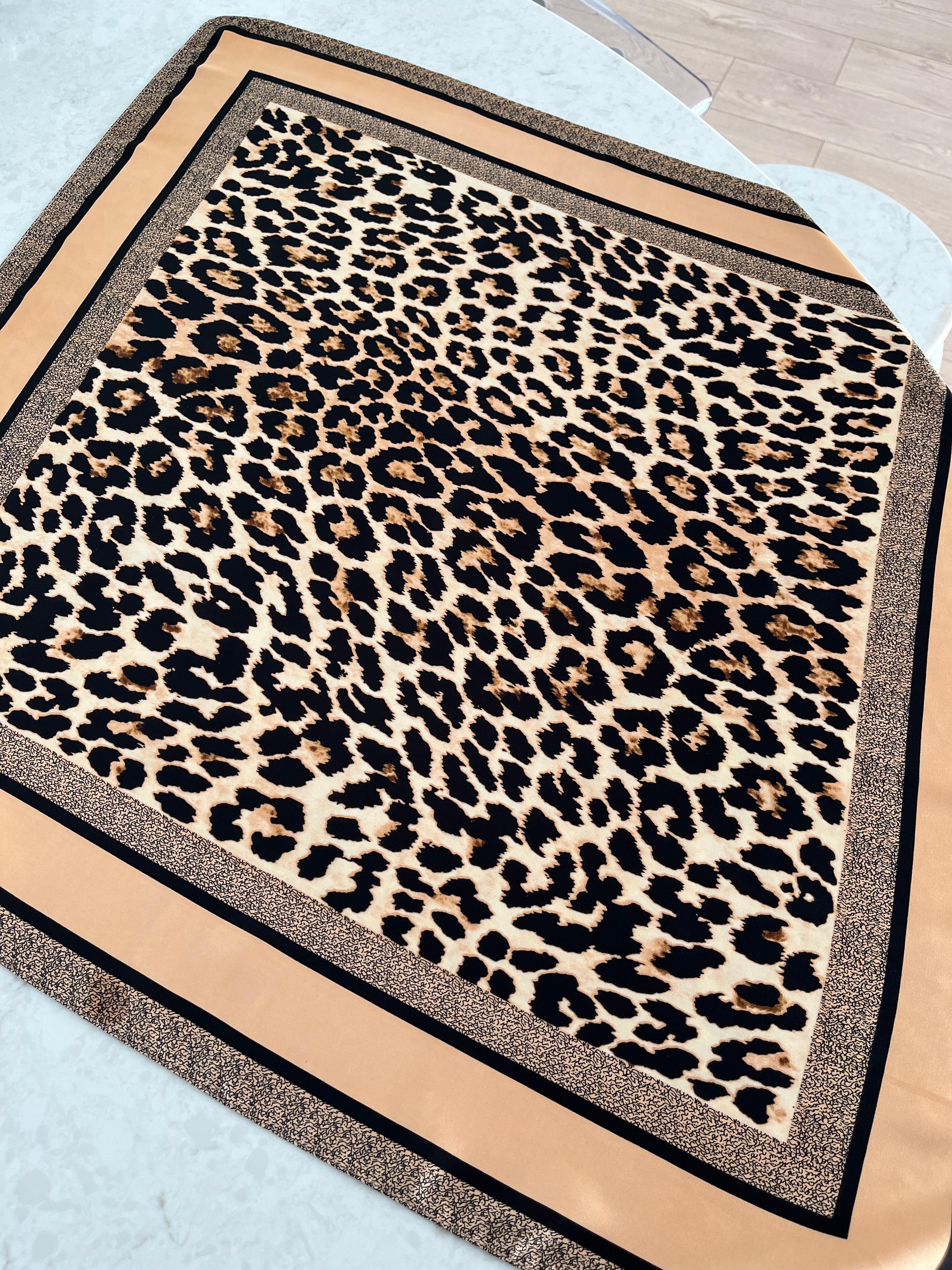 Camel Leopar Desenli Saten Fular F02