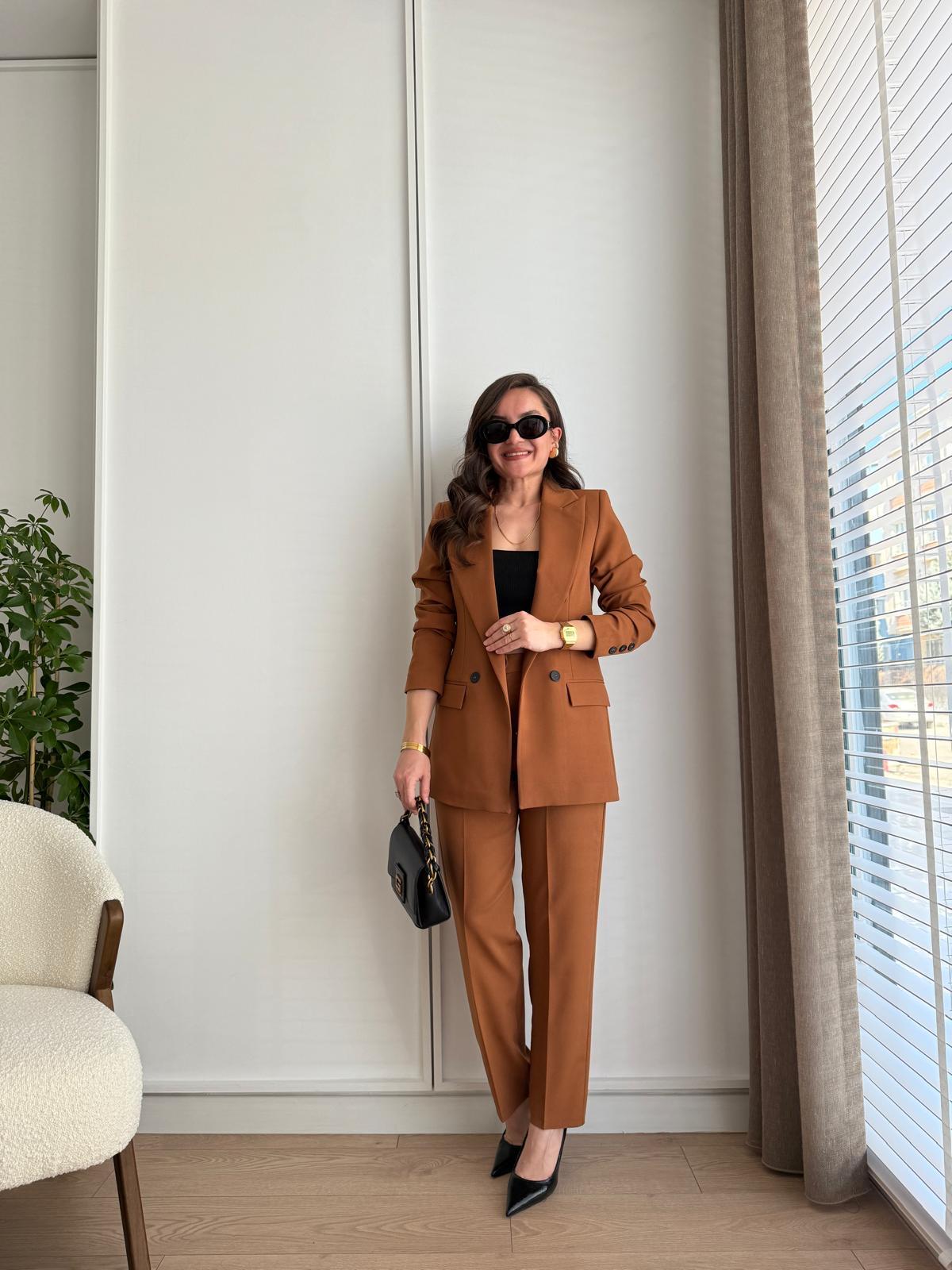 Camel Vatkalı Düğme Detaylı Astarlı Blazer Ceket Pantolon Takım 43363