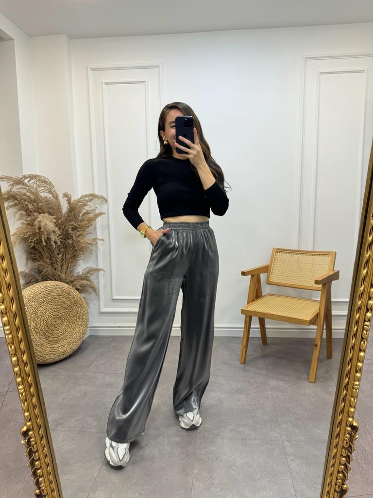 Füme Parlak Kumaş Özel Dokulu Bol Paça Pantolon 8213