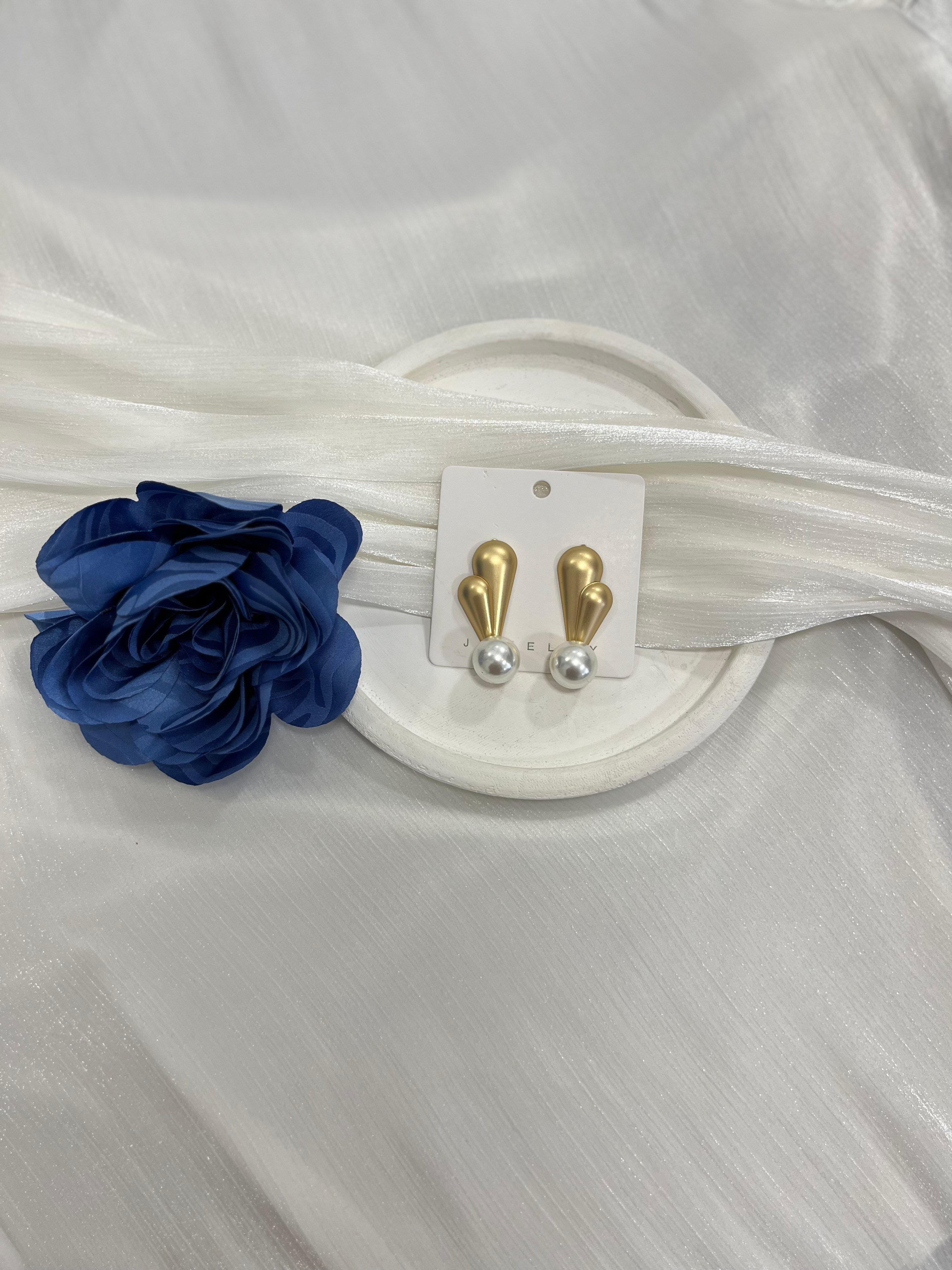 Gold Damla Detaylı İnci Küpe KP37