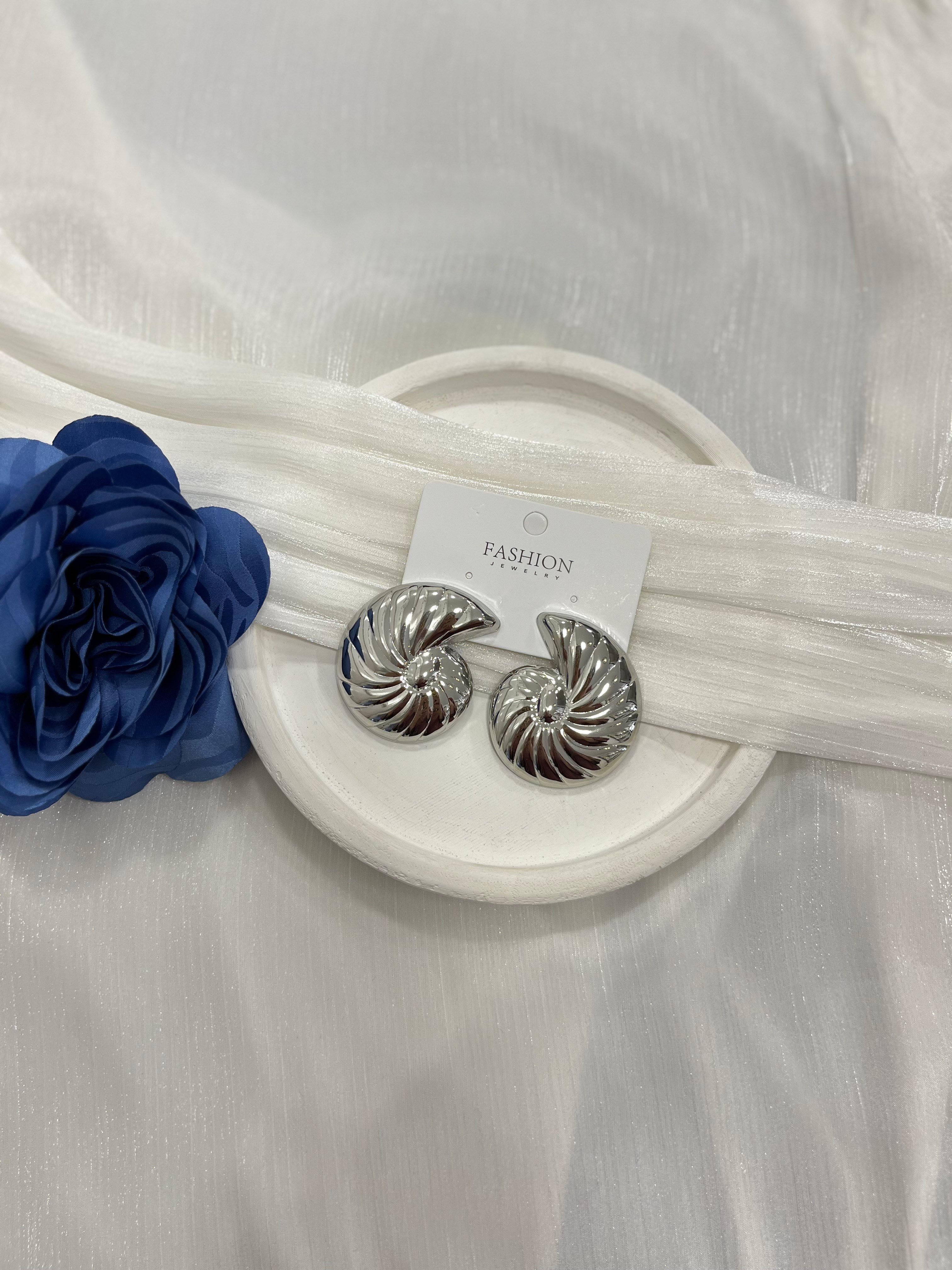 Gümüş İstridye Model Küpe KP18