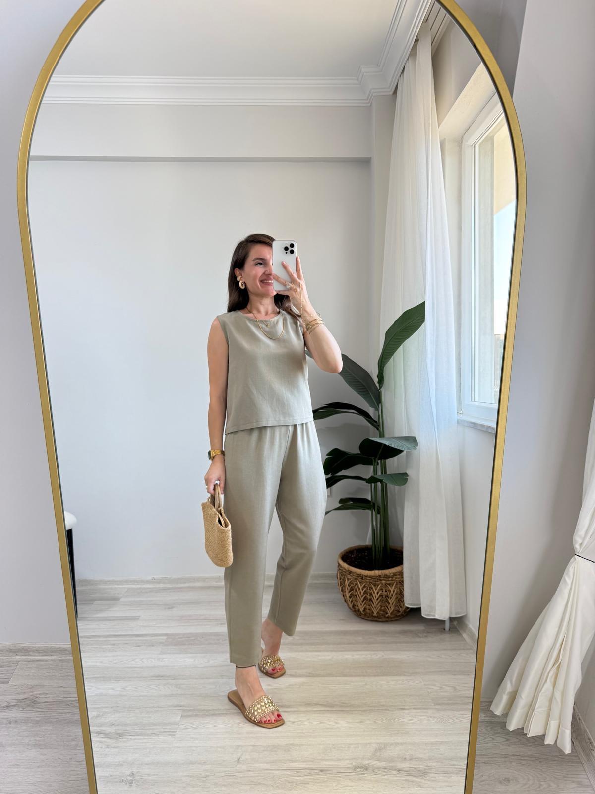 Haki Keten Sıfır Kol Bluz Pantolon Takım 8796