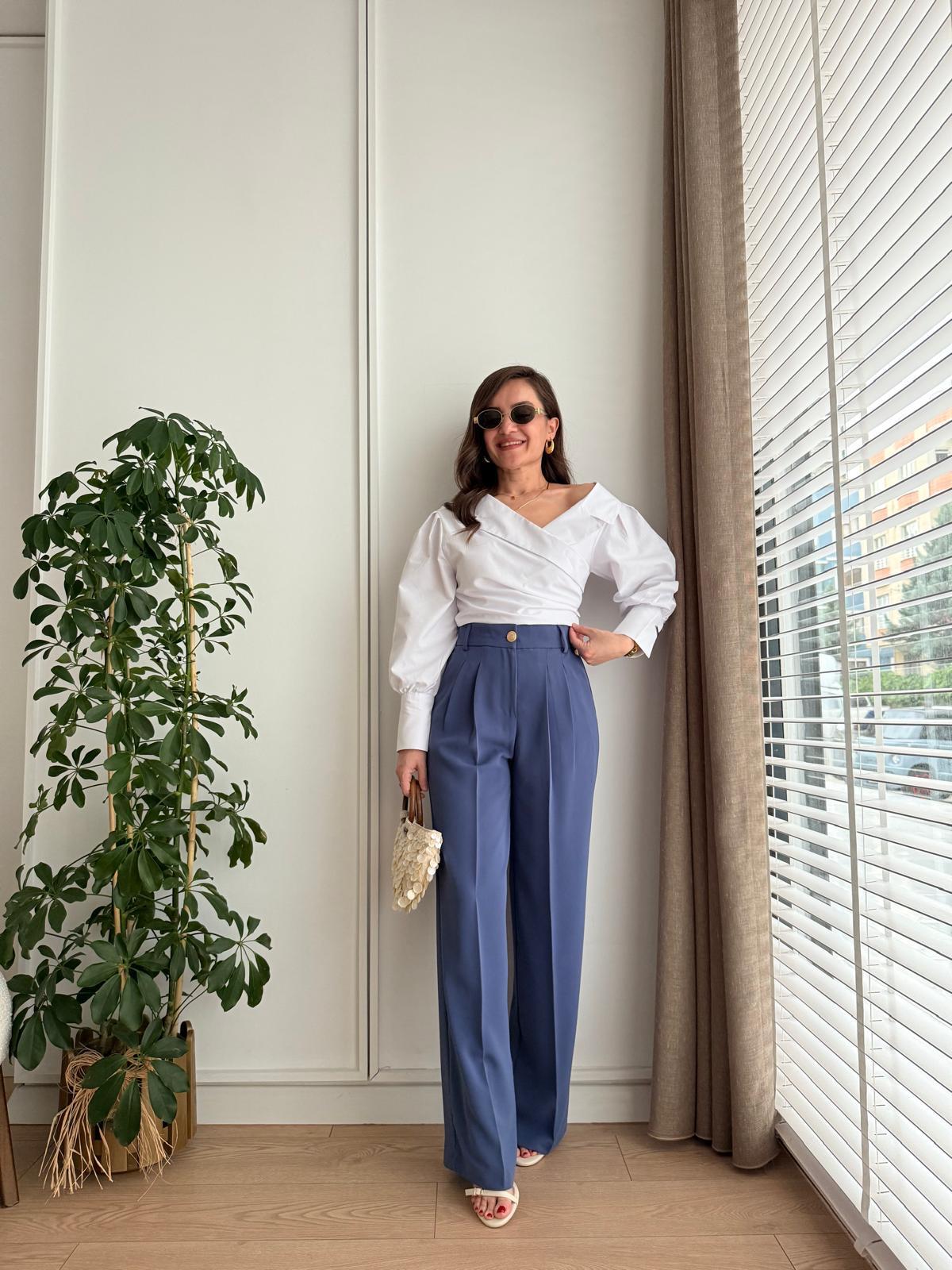 İndigo Beli Lastikli Gold Düğmeli Palazzo Pantolon KA4386