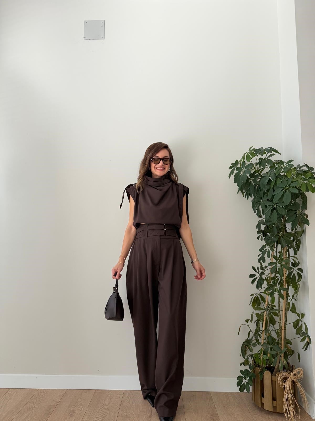 Kahve rengi Apolet Detaylı Pantolon Takım 0003