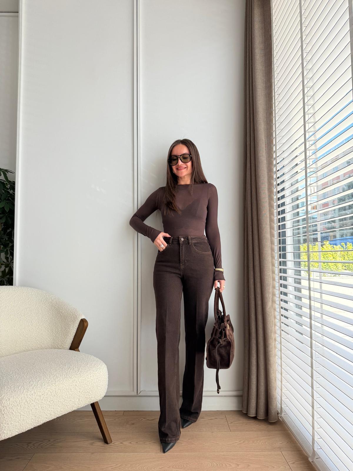 Kahve rengi Boru Paça Ütü İzli Jean 25597