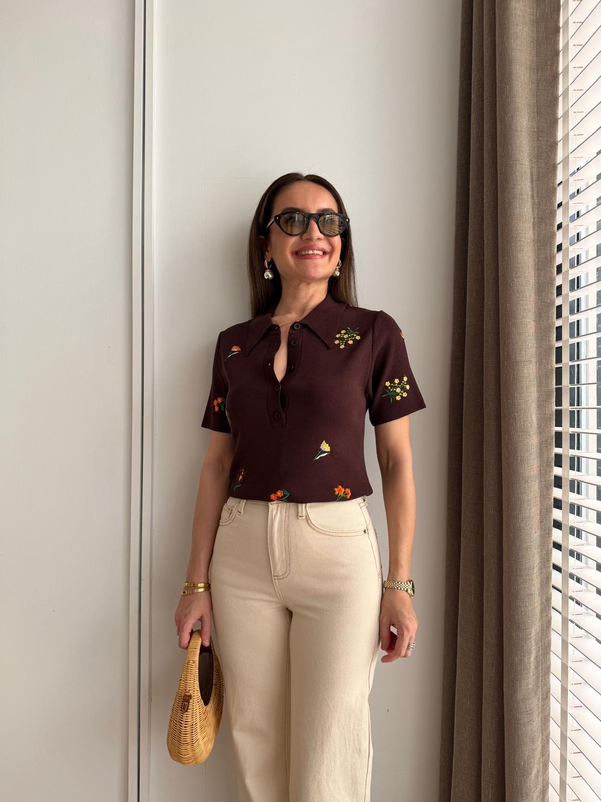 Kahve rengi Çiçek Nakışlı Polo Yaka Triko Bluz 140645