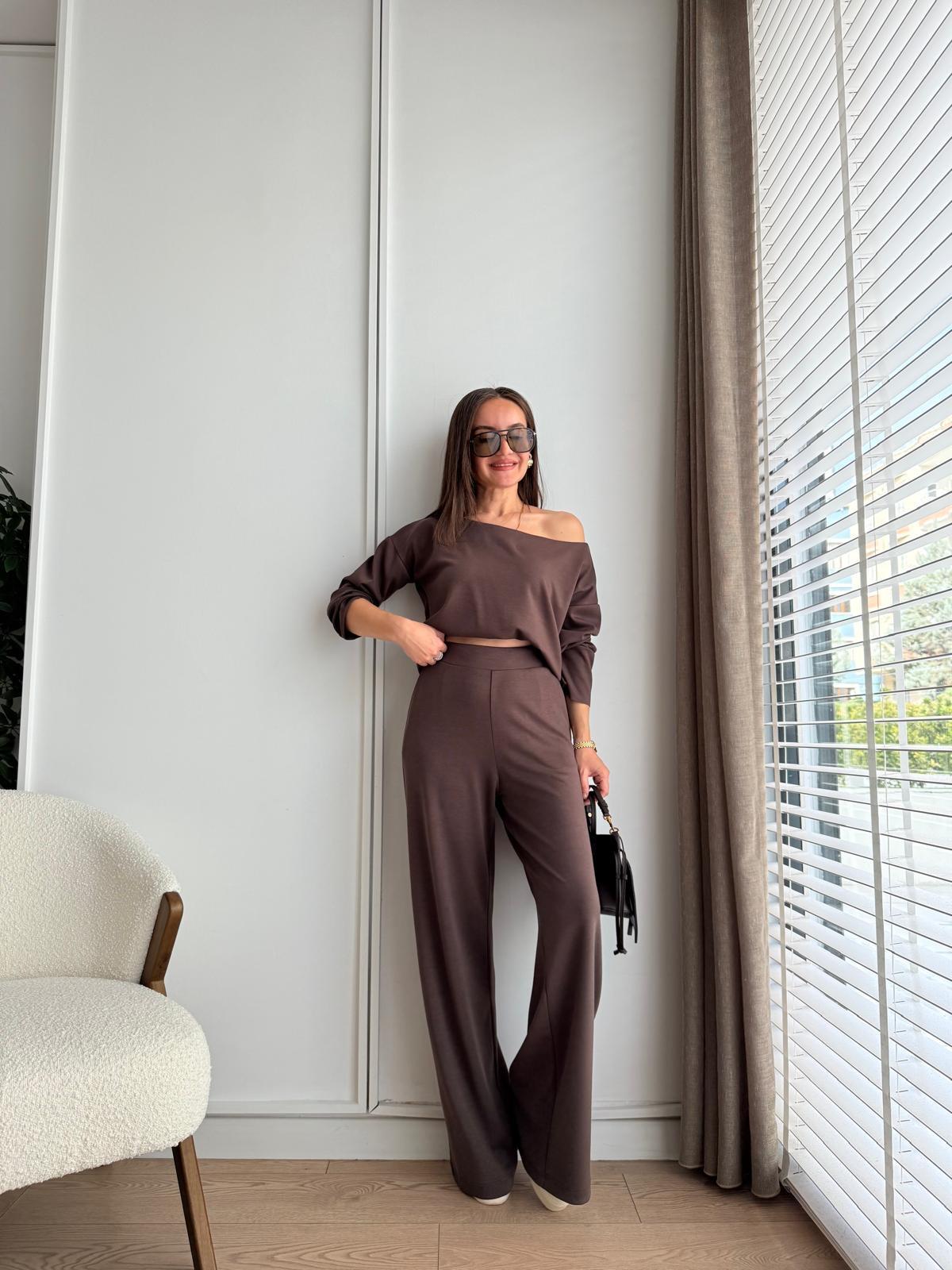 Kahve rengi Kayık Yaka Modal Kumaş Bluz Pantolon Takım 255335