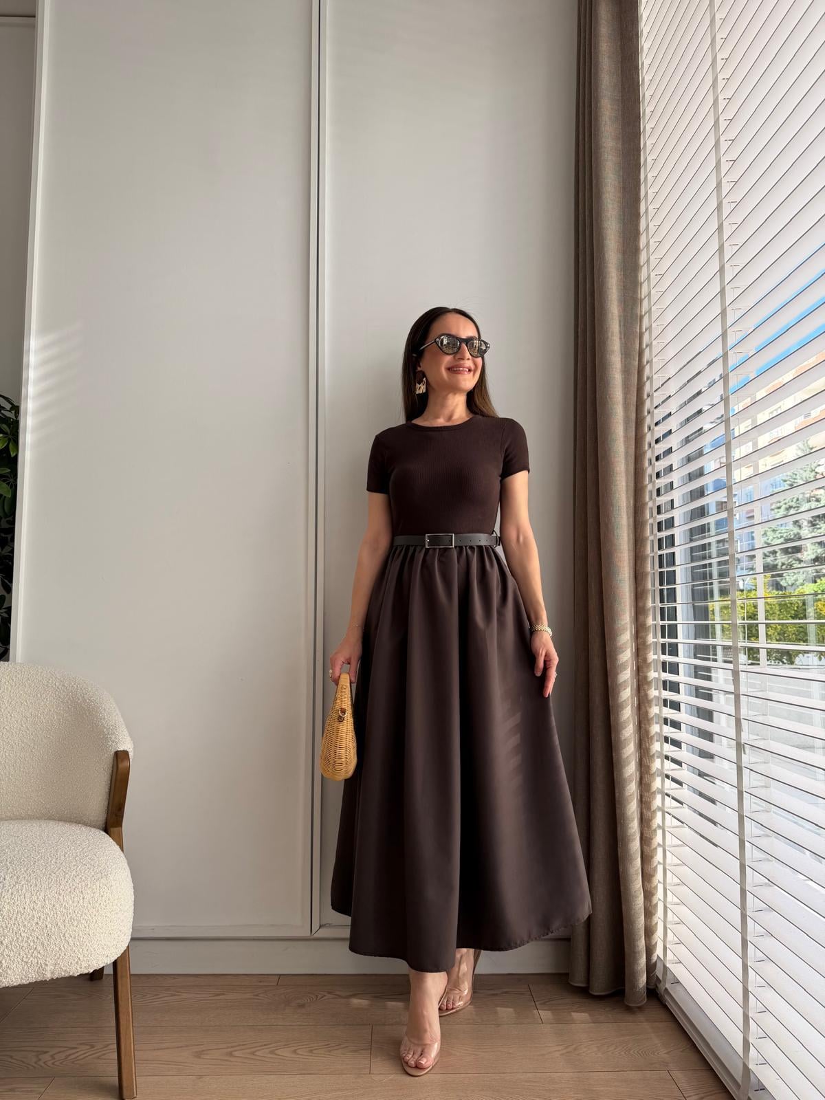 Kahve rengi Kemerli Eteği Poplin Elbise 4113