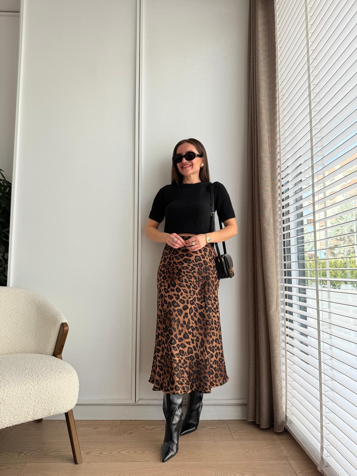 Kahve rengi Leopar Desen Saten Etek 7538