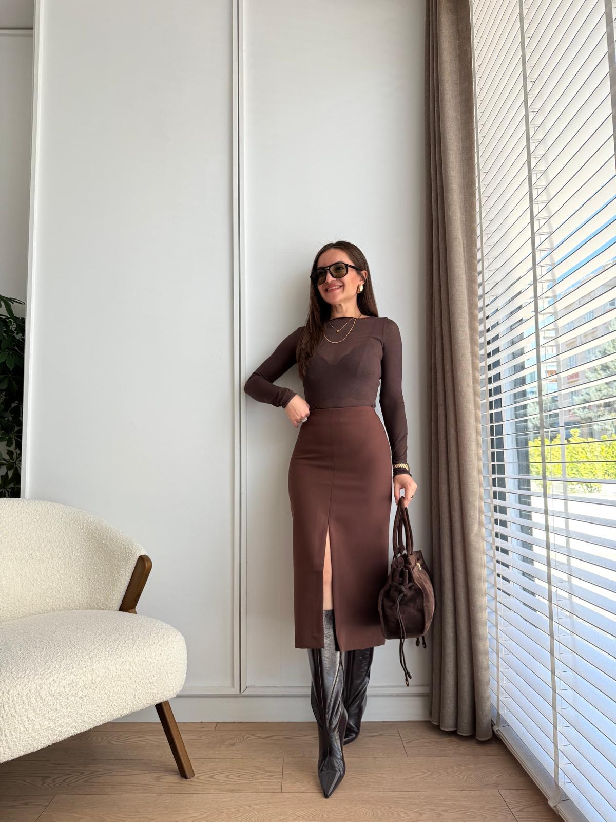 Kahve rengi Önü Yırtmaç Detaylı Kalem Etek 4866