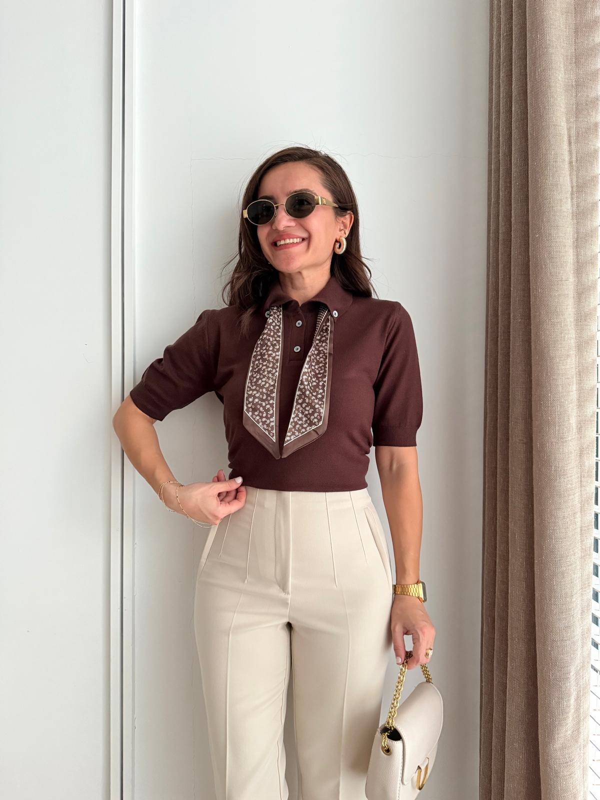 Kahve rengi Polo Yaka Fular Detaylı Kısa Kol Triko Bluz 140502