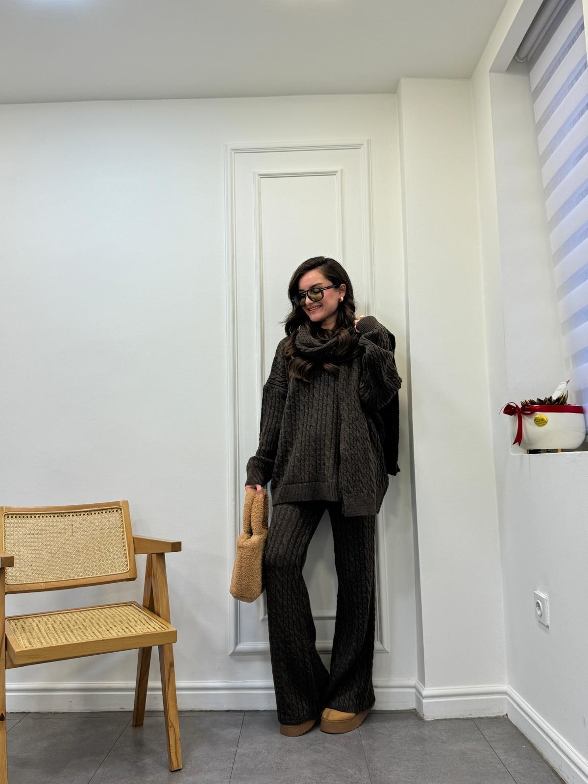 Kahve rengi Saç Örgü Üçlü Triko Takım 241062
