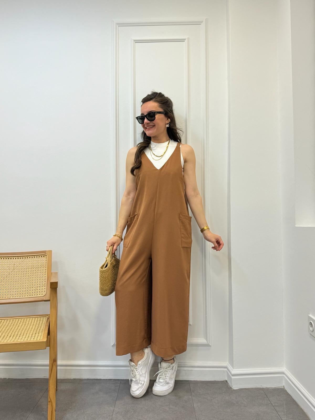 Kahve rengi Sırt Bağlamalı Askılı Salopet Tulum 24849