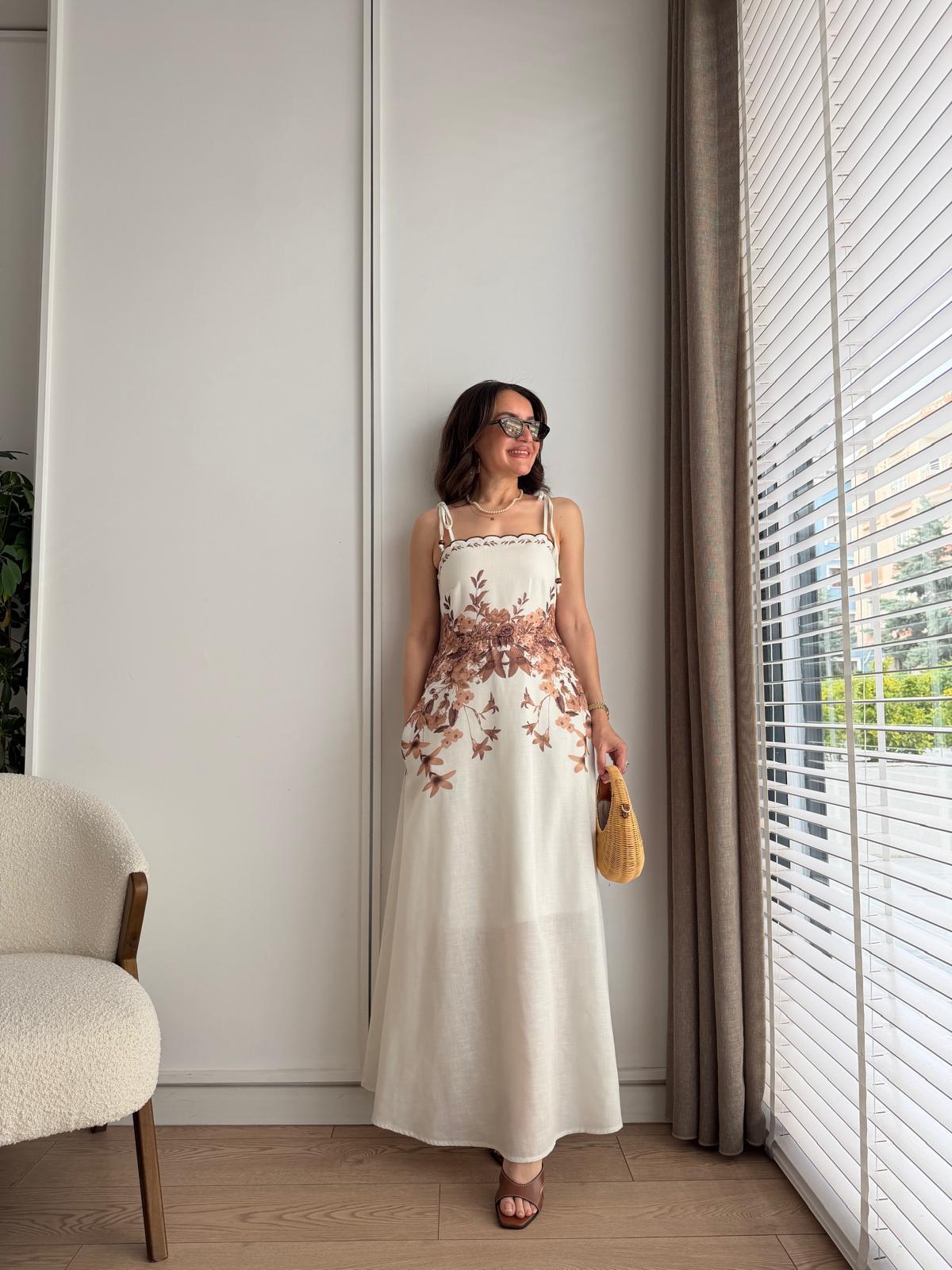 Kahve rengi Sırt Gipeli Çiçekli Keten Elbise 7882