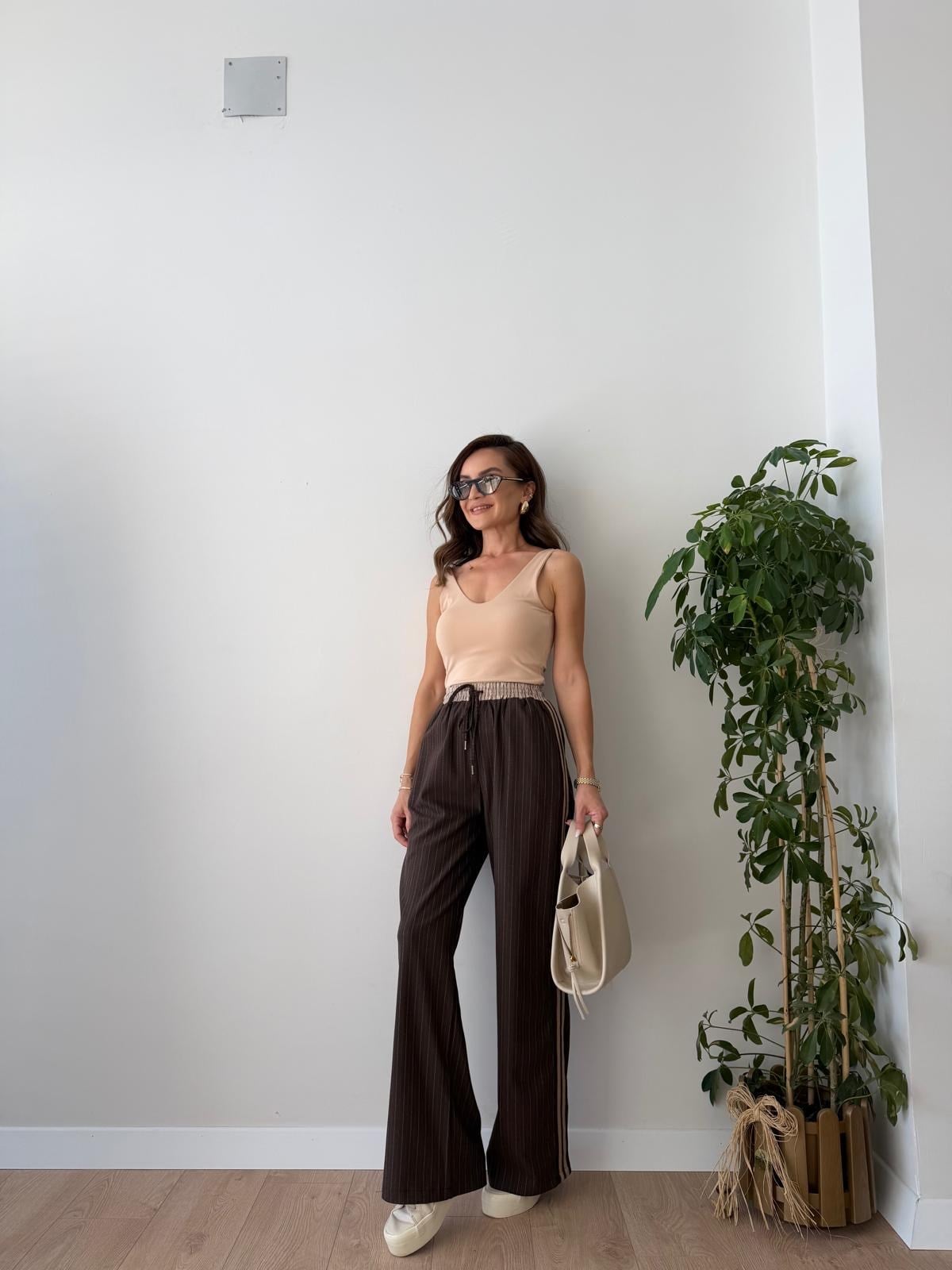 Kahve rengi Yanları Şeritli Çizgili Pantolon 02643