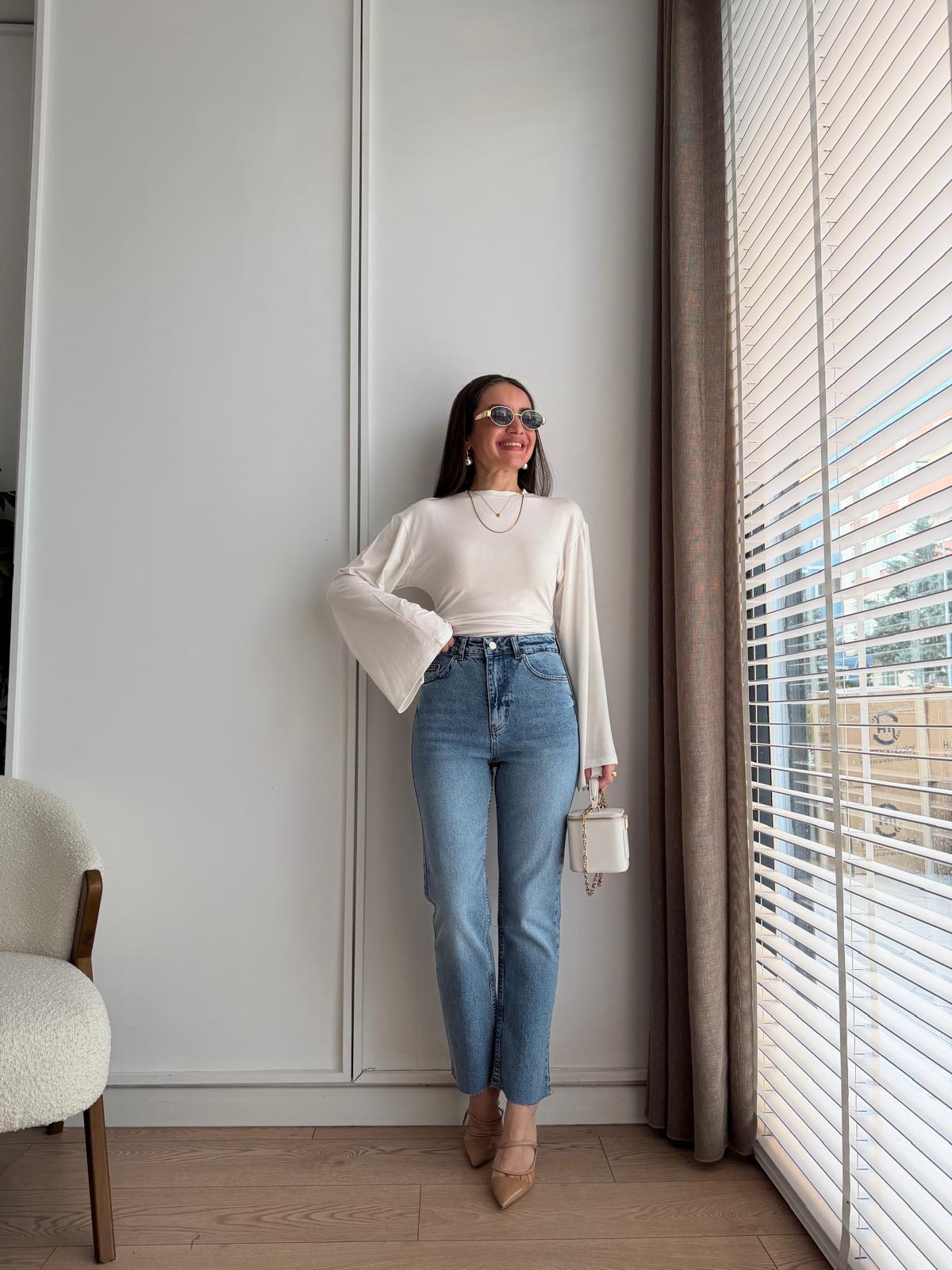 Karlama mavi Yüksek Bel Paçası Kesik Mom Jean 0520