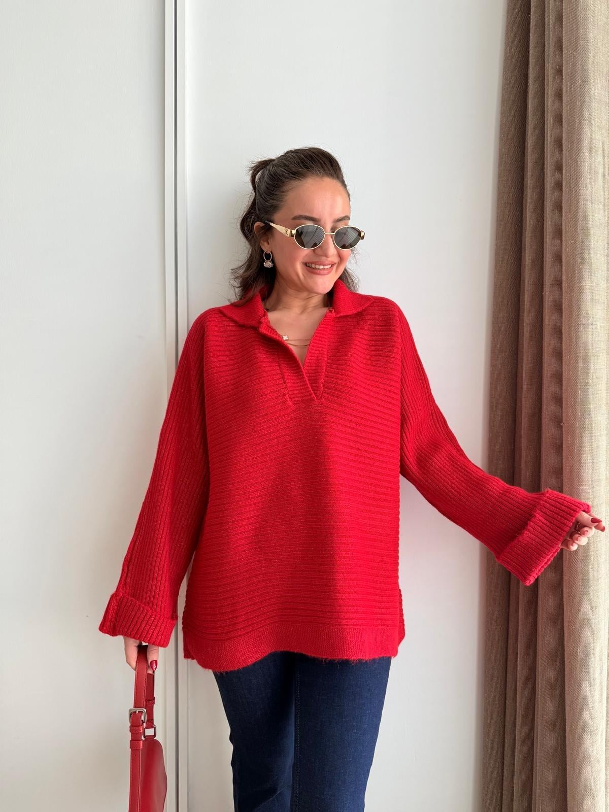 Kırmızı Polo Yaka Kol Detaylı Triko Kazak 231153