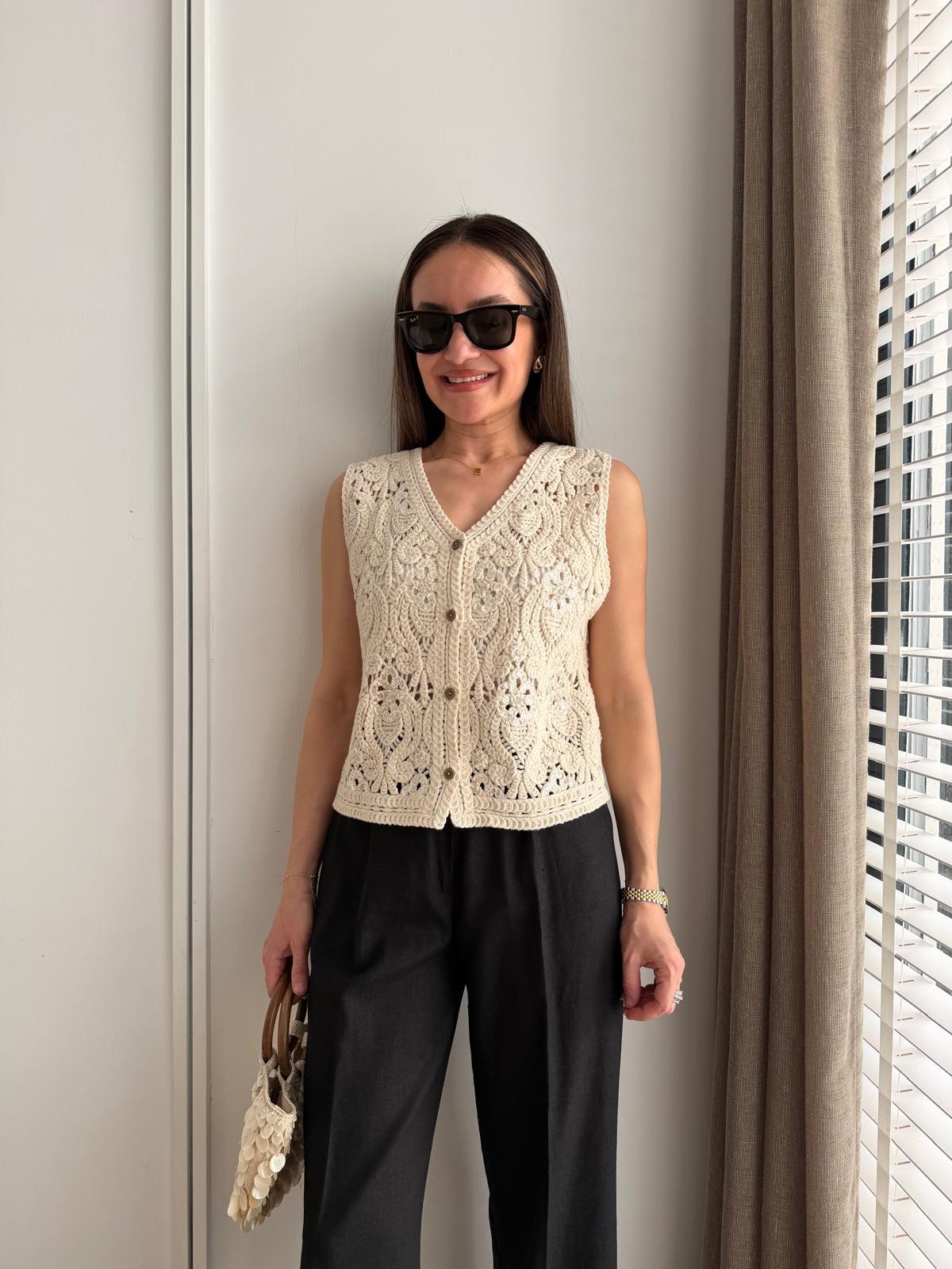 Krem Pul İşlemeli Örme Yelek 39640