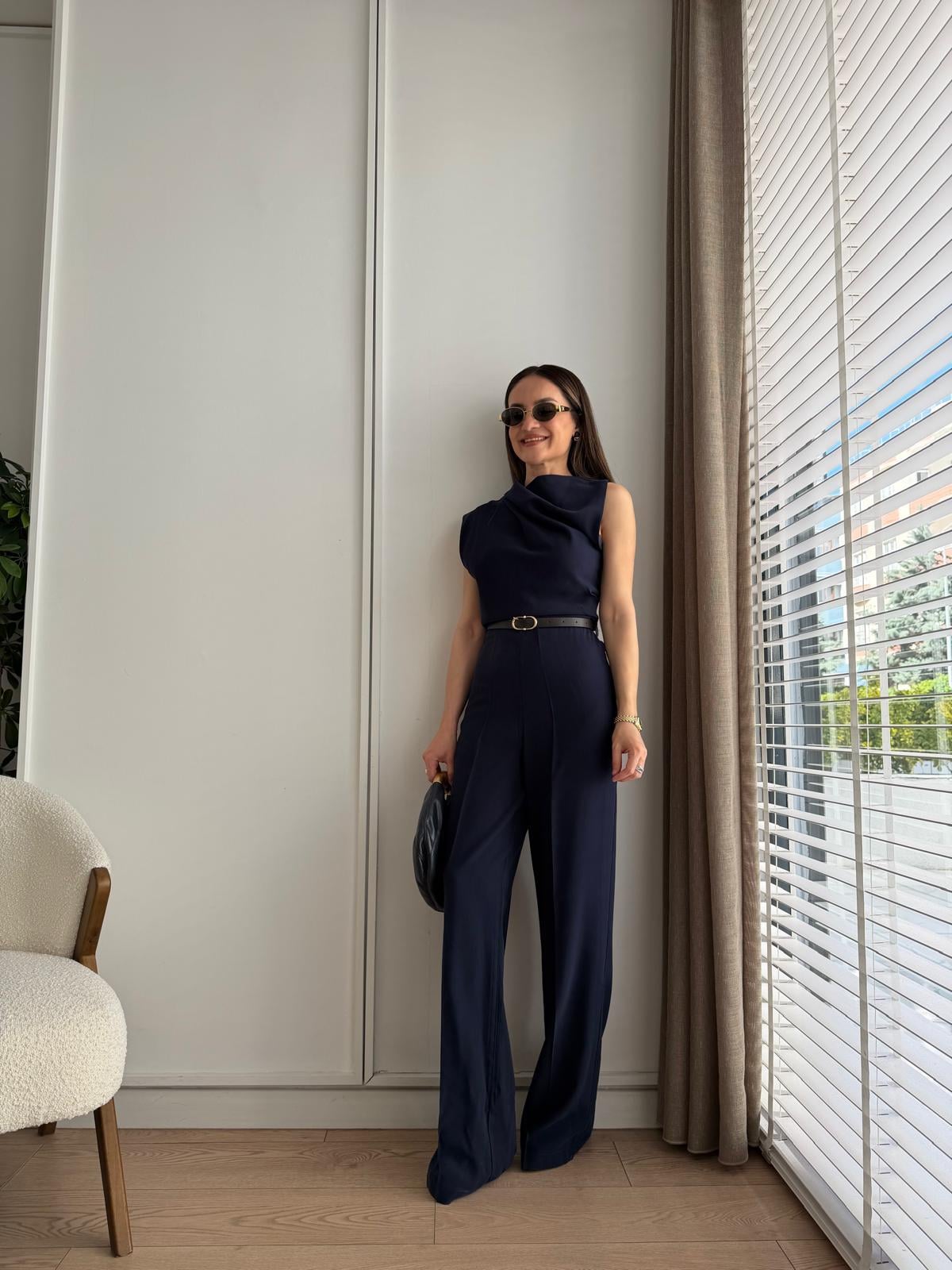 Lacivert Yaka Detaylı Kemerli Tulum 580955