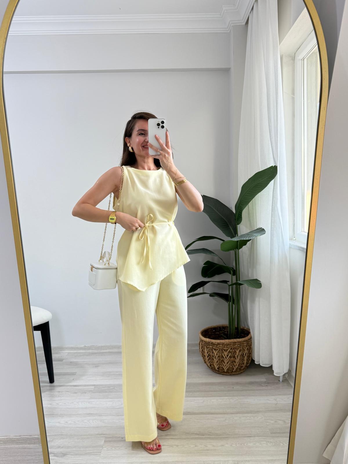 Sarı Asimetrik Kesim Bluz Pantolon Takım 8784