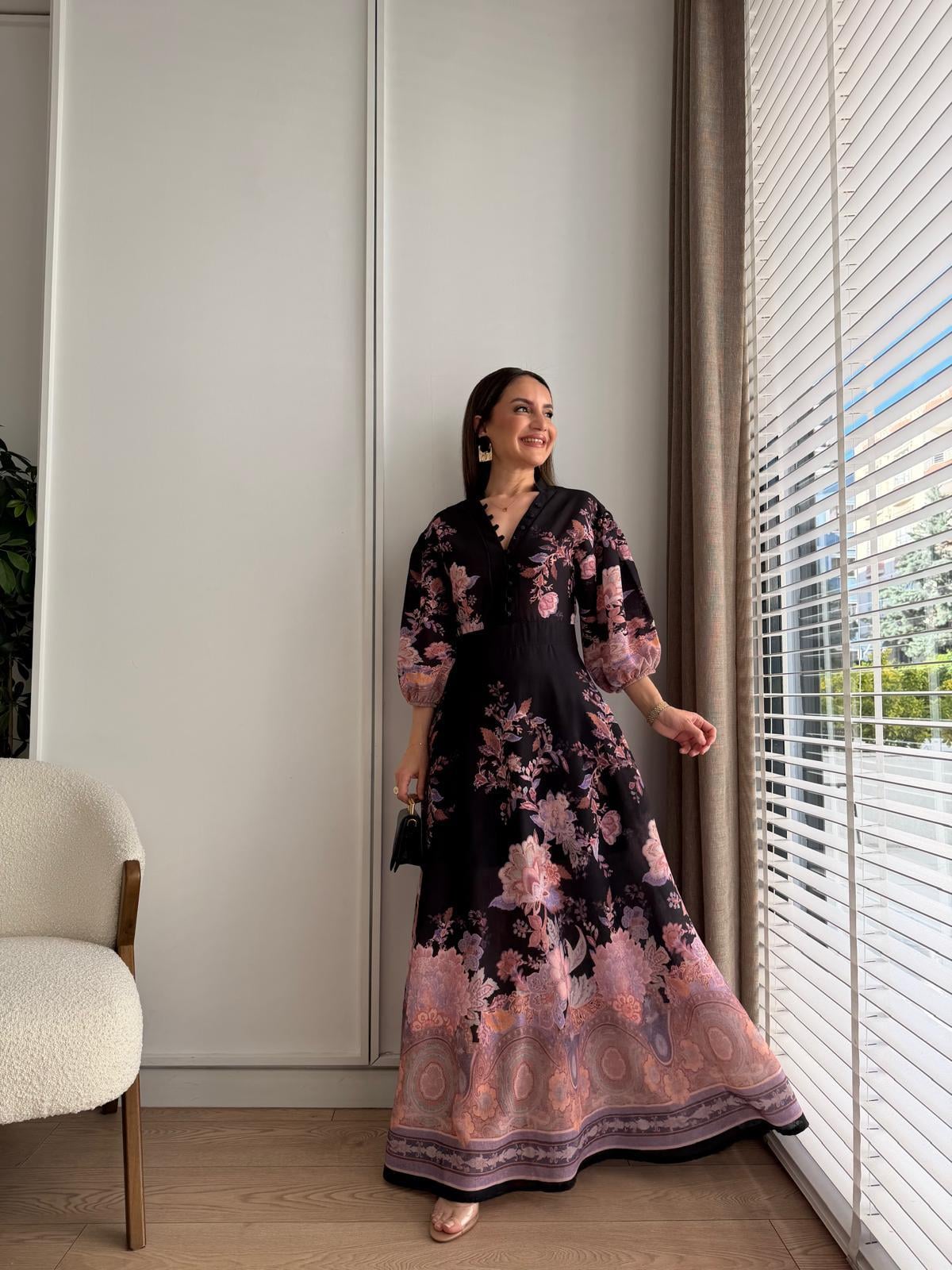 Siyah Balon Kol Floral Desenli Elbise 7986