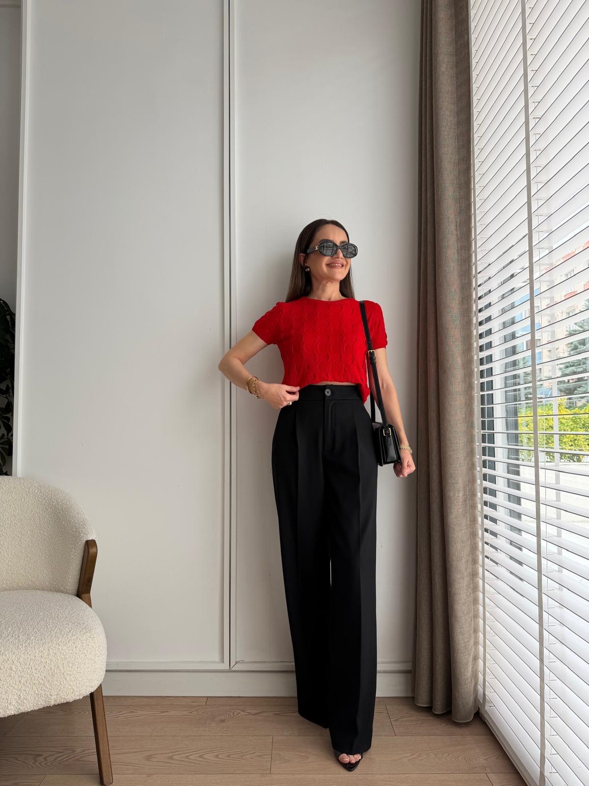 Siyah Cepli Pens Detaylı Palazzo Pantolon 16500