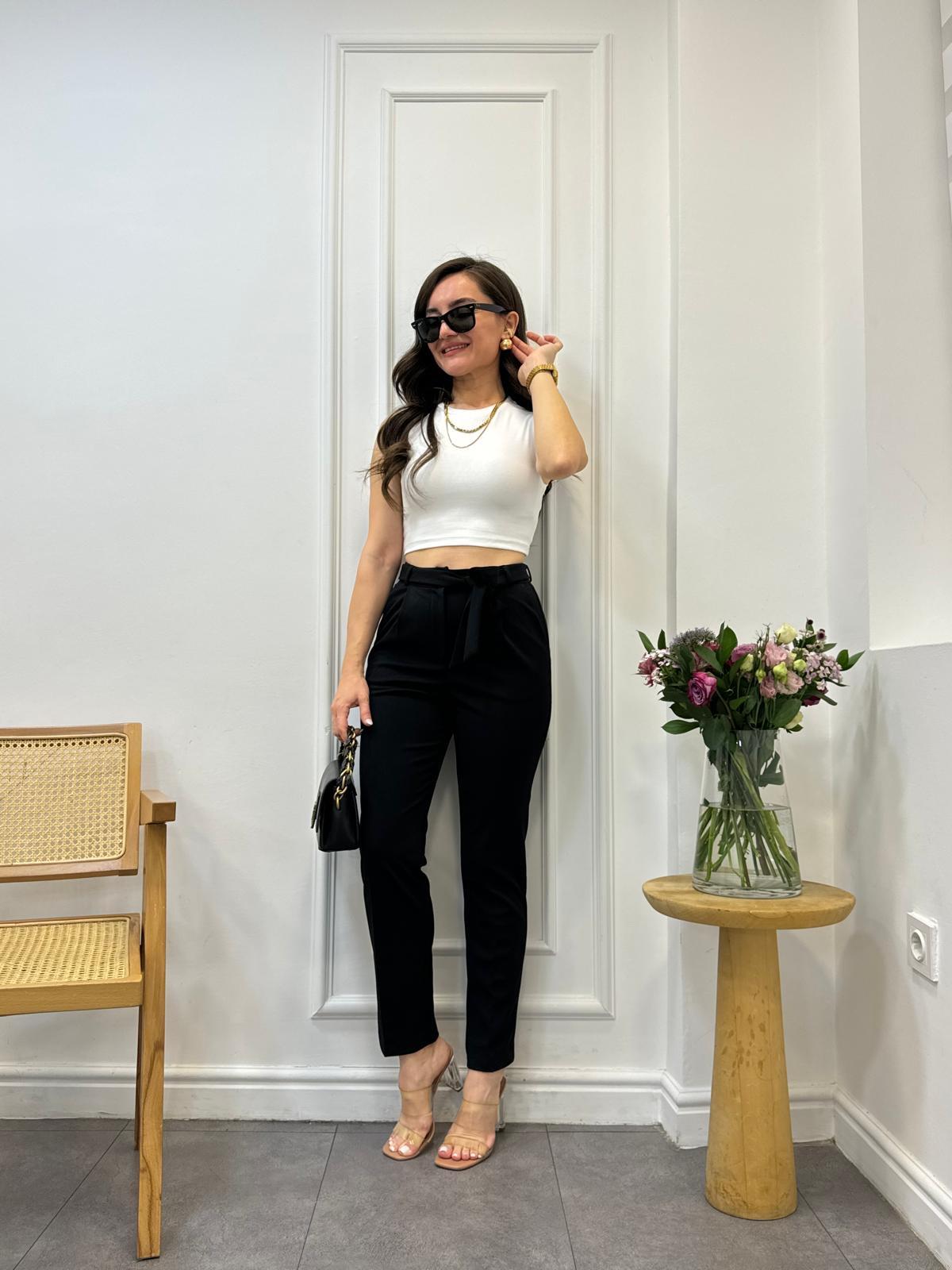 Siyah Crep Kumaş Beli Kuşaklı Pantolon 0207