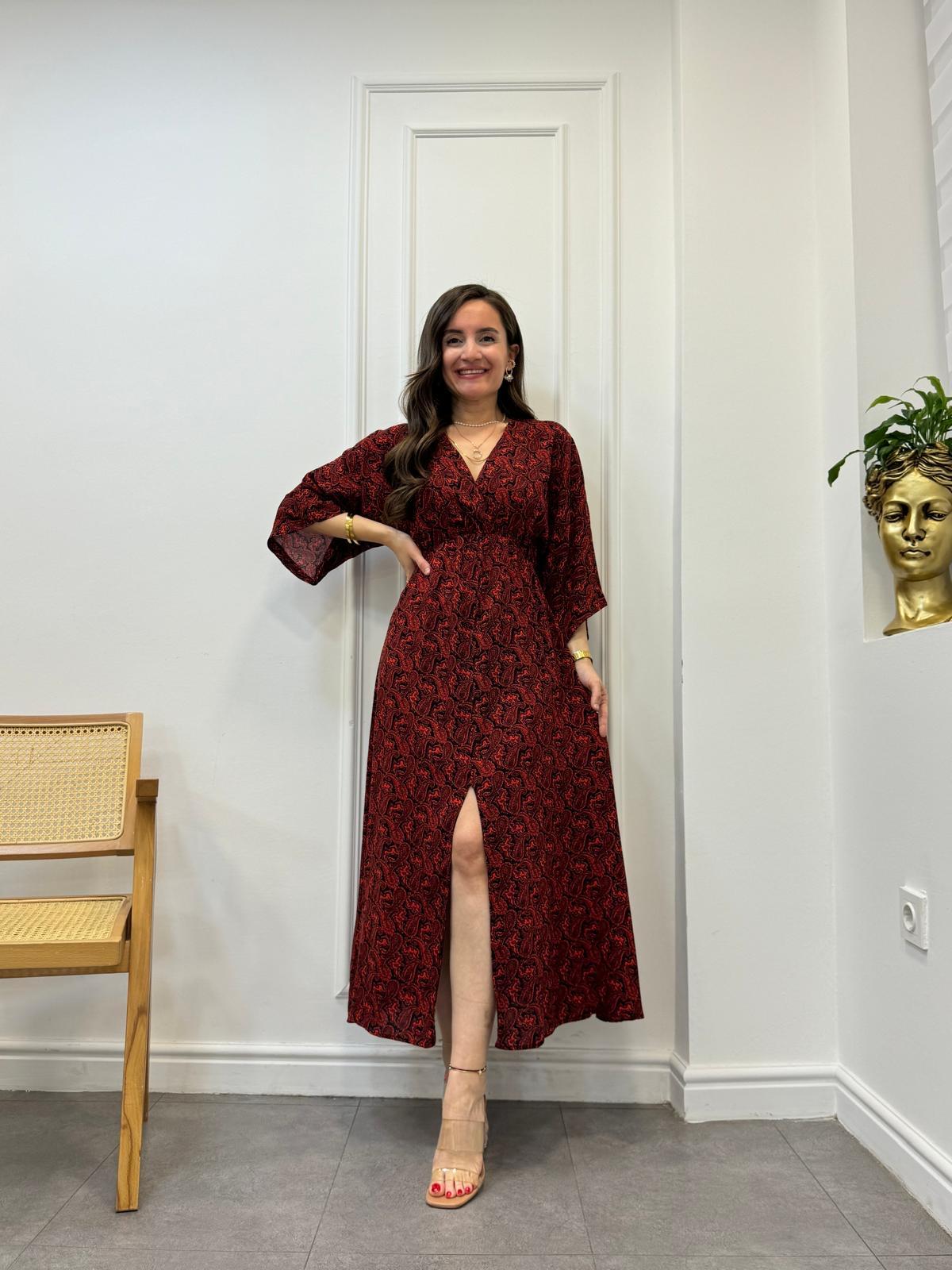 Siyah Desenli Bel Lastikli Yırtmaç Detaylı Elbise 3003