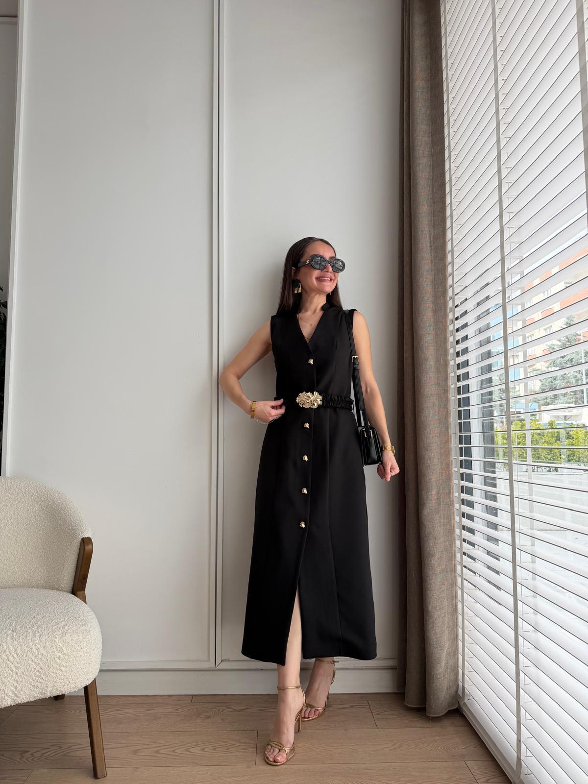 Siyah Gold Düğme Detaylı Kemerli Elbise 8381