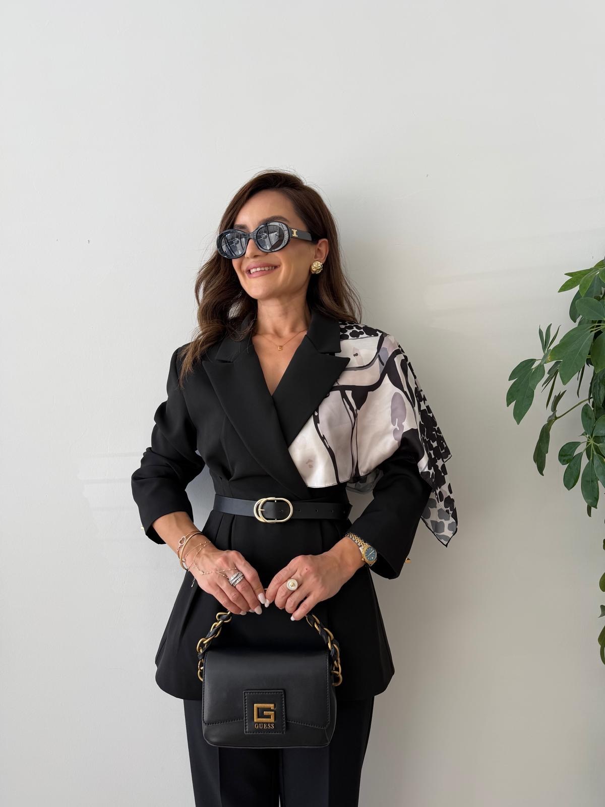 Siyah Kemerli Fular Detaylı Blazer Ceket 6337