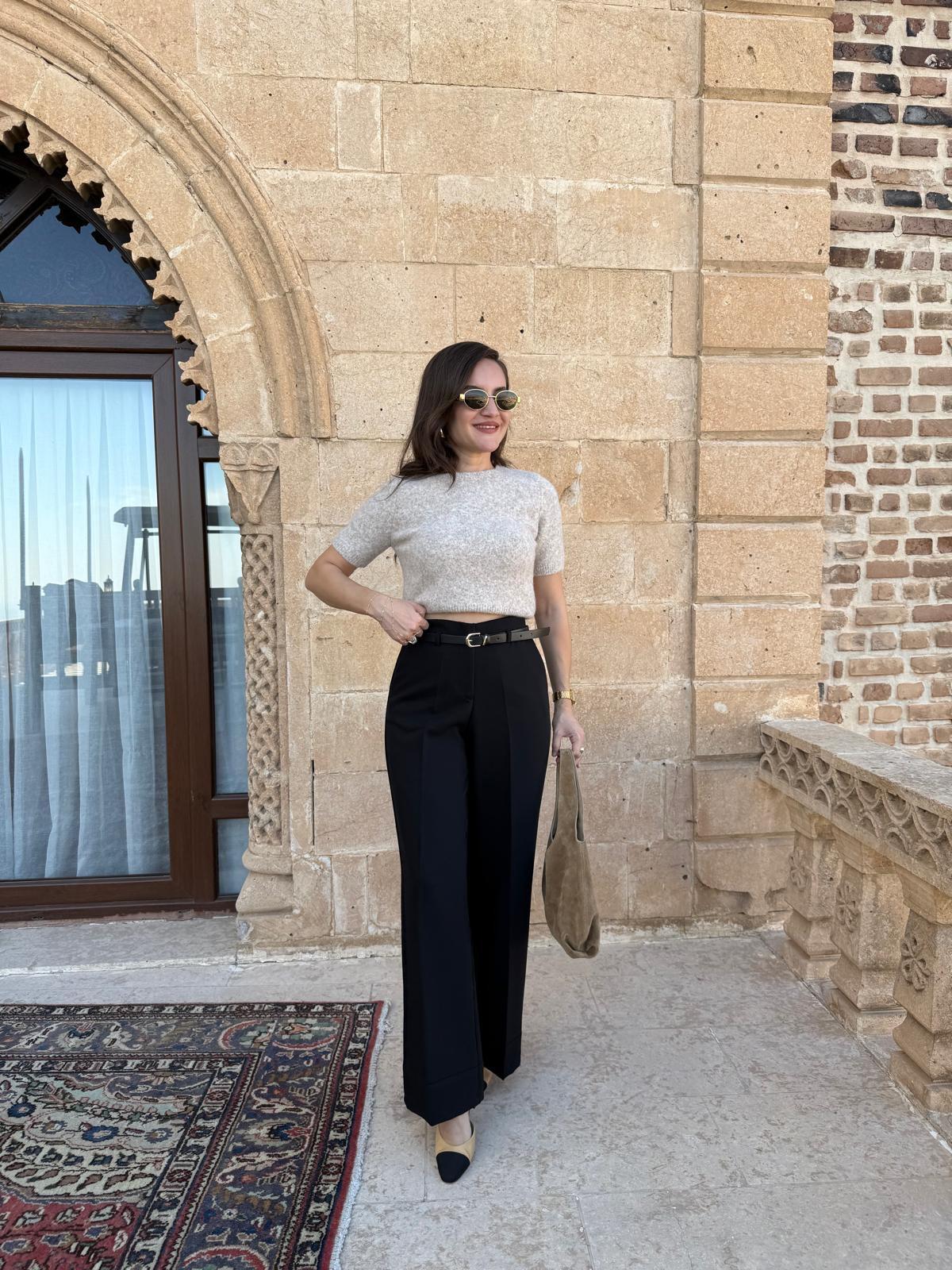 Siyah Paça Detaylı Kemerli Palazzo Pantolon 17050