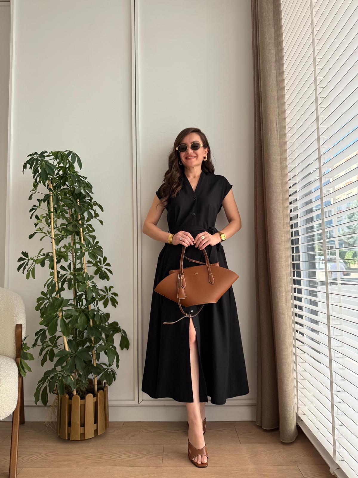 Siyah V Yaka Kuşaklı Gömlek Elbise 791