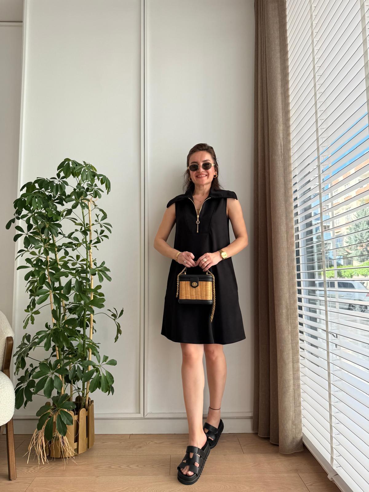 Siyah Yarım Fermuarlı Midi Boy Modal Kumaş Elbise 36239