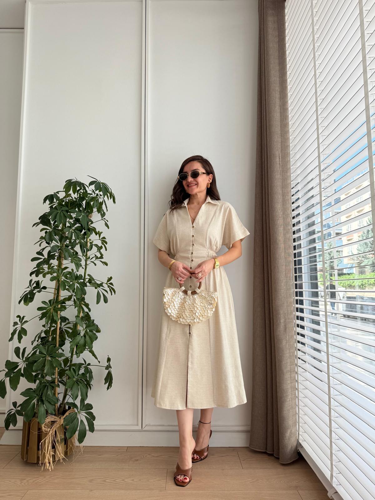 Taş Bel Detaylı Düğmeli Keten Elbise 2247