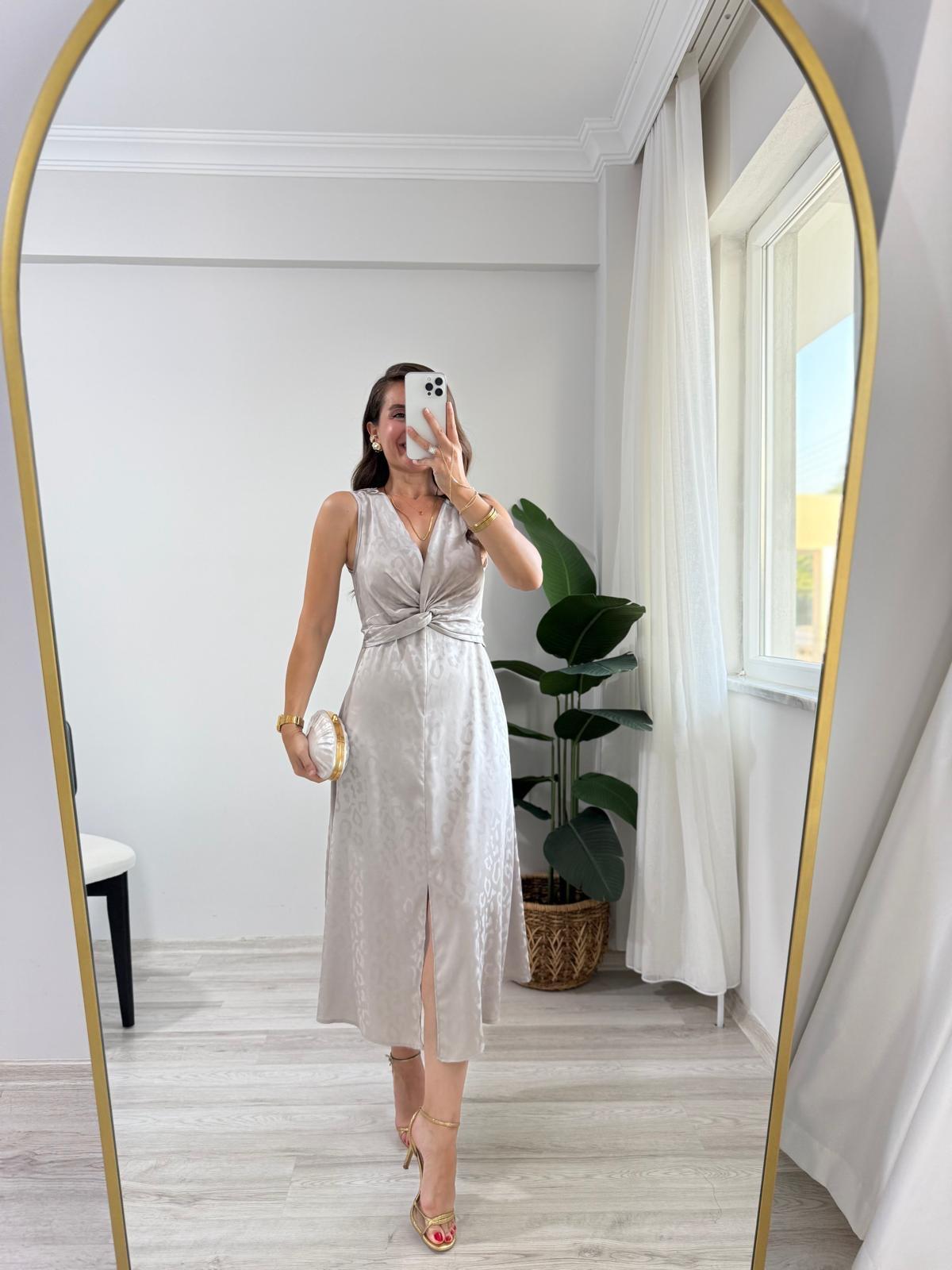 Taş Leopar Desenli Ön Düğüm Detaylı Midi Boy Elbise 2634