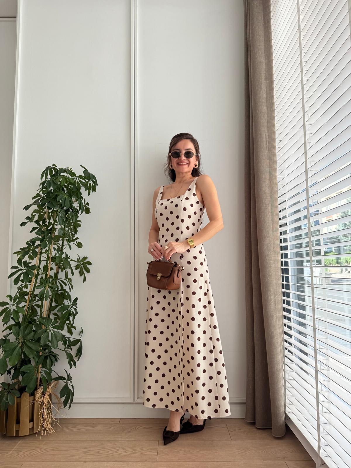 Taş Puantiyeli Kalın Askılı Yırtmaçlı Elbise 5111