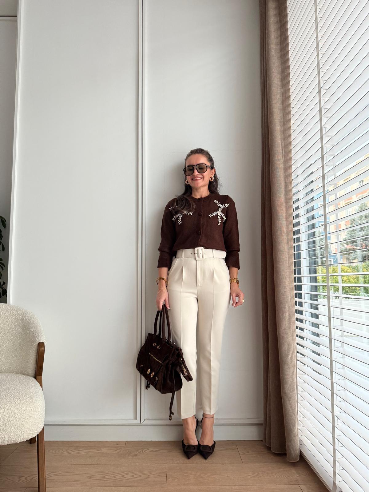 Taş Yüksek Bel Pensli Kemerli Pantolon 2204