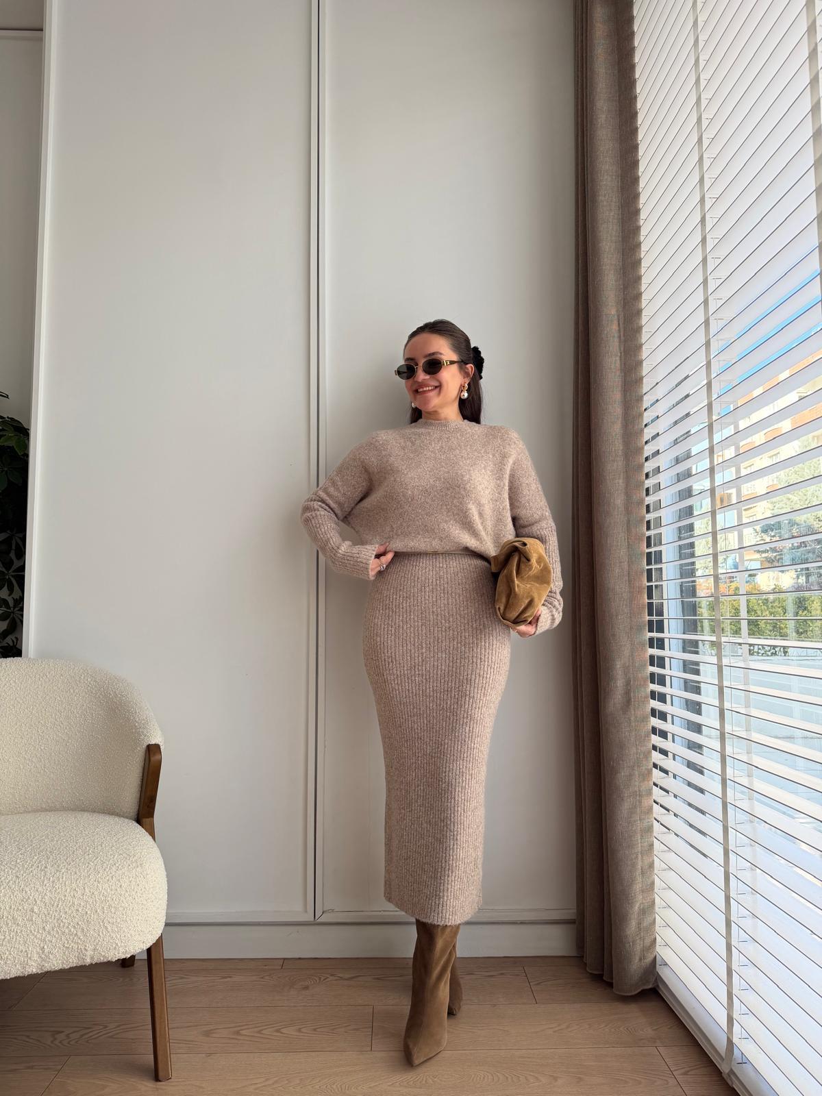 Vizon Bel Detaylı Yumoş Triko Elbise 90260