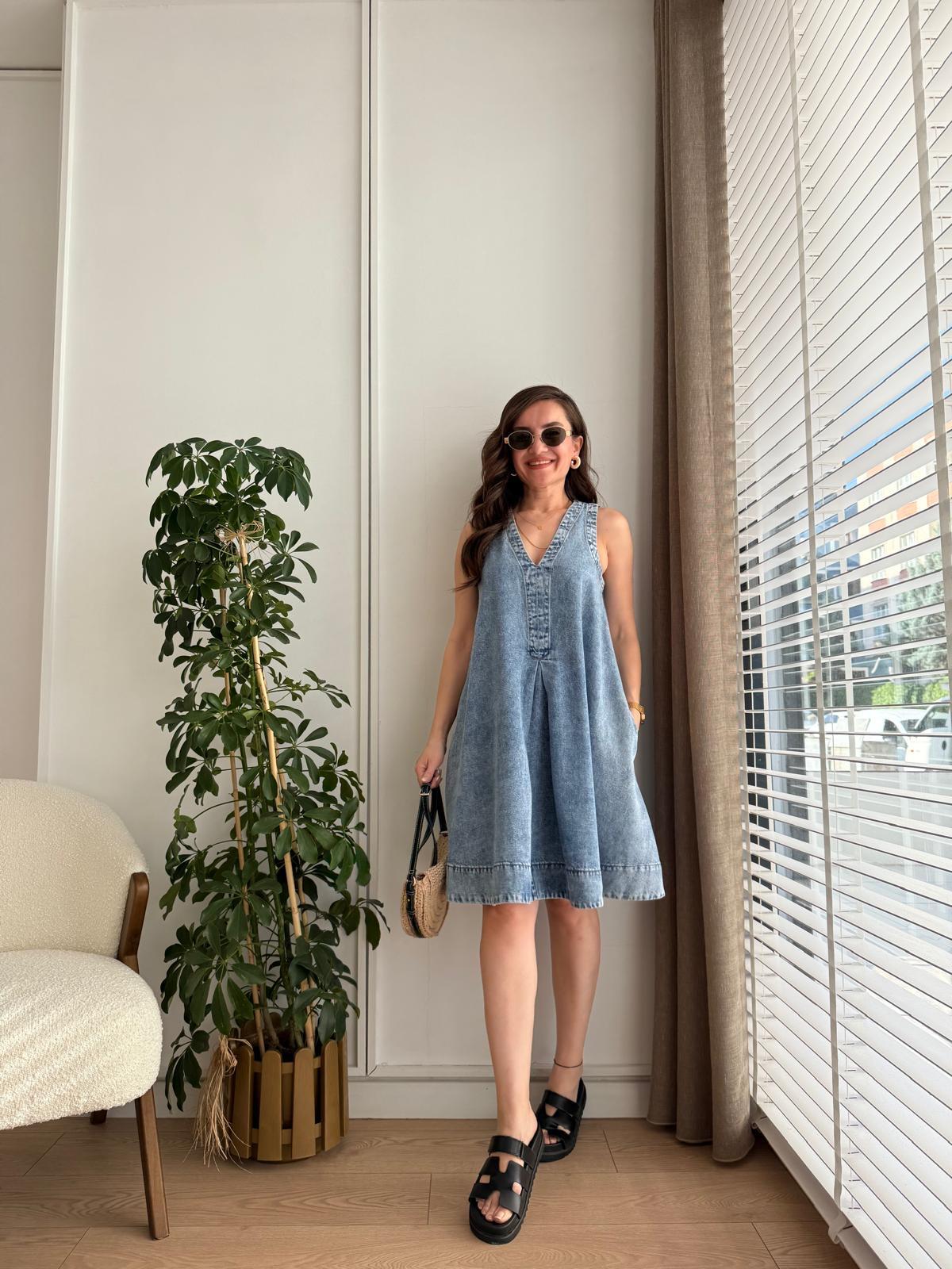 Açık mavi V Yaka Cepli Denim Elbise 00772