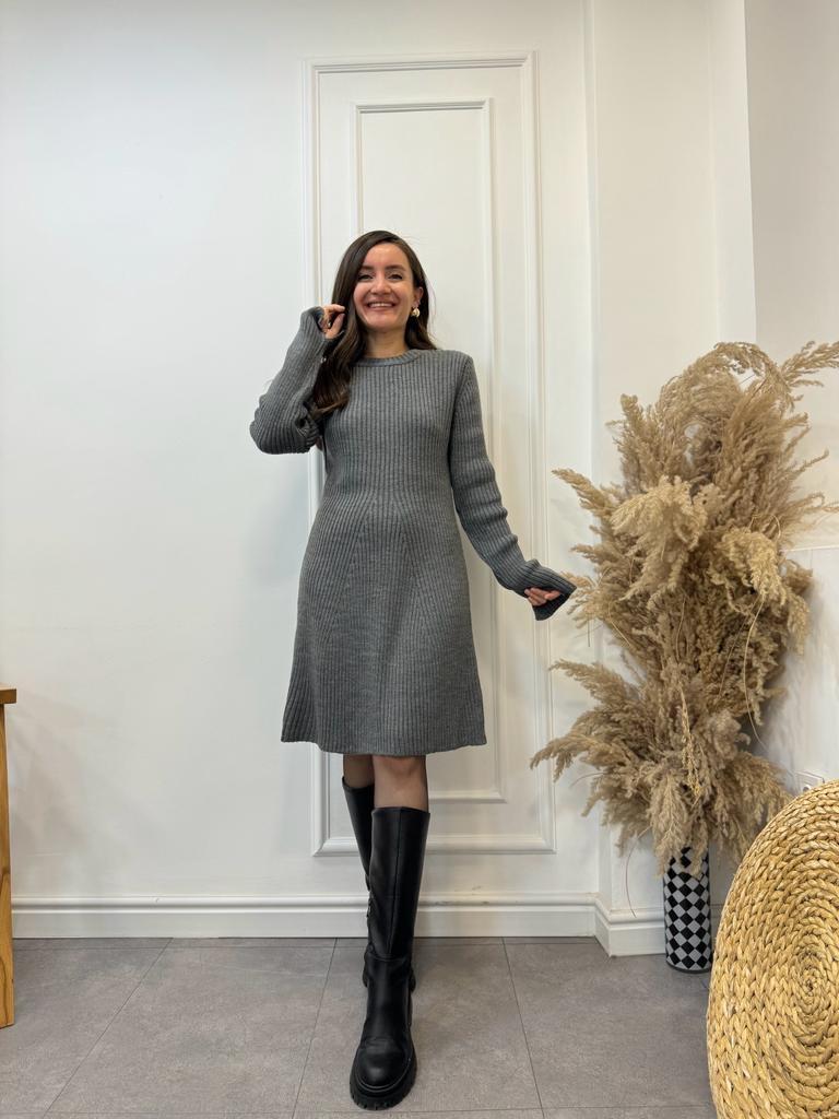 Antrasit Bisiklet Yaka Kolu Yırtmaç Detaylı Triko Elbise 4203